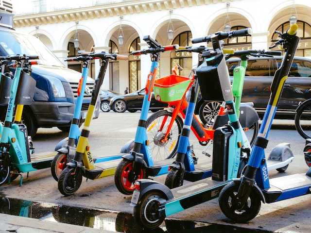 15 Advantages of Electric Scooters You Must Know (2023)